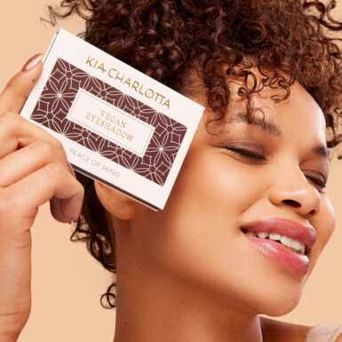 Kia Charlotta - Eyeshadow Palette Peace of Mind